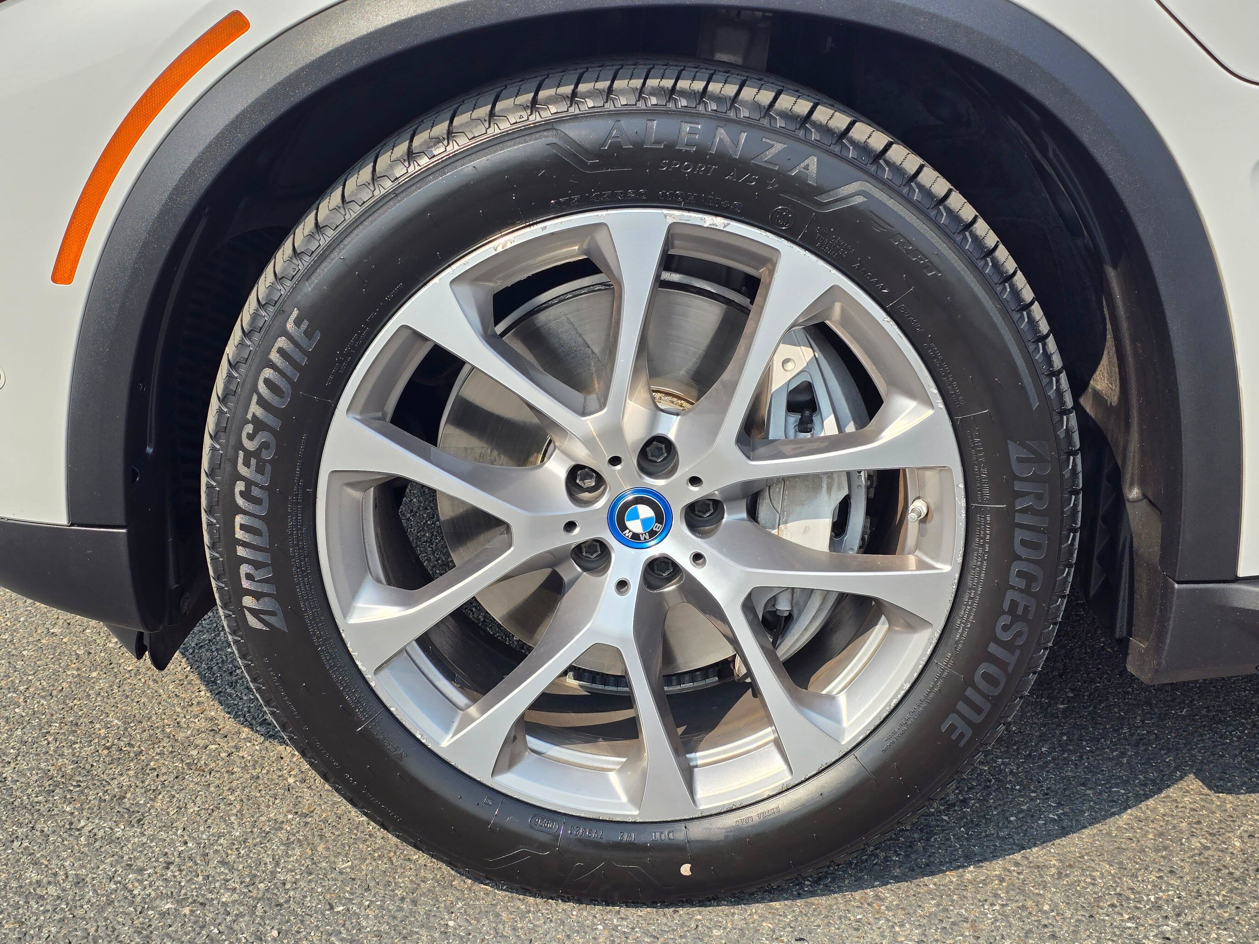 Used 2022 BMW X5 xDrive45e AWD/4WD image 8