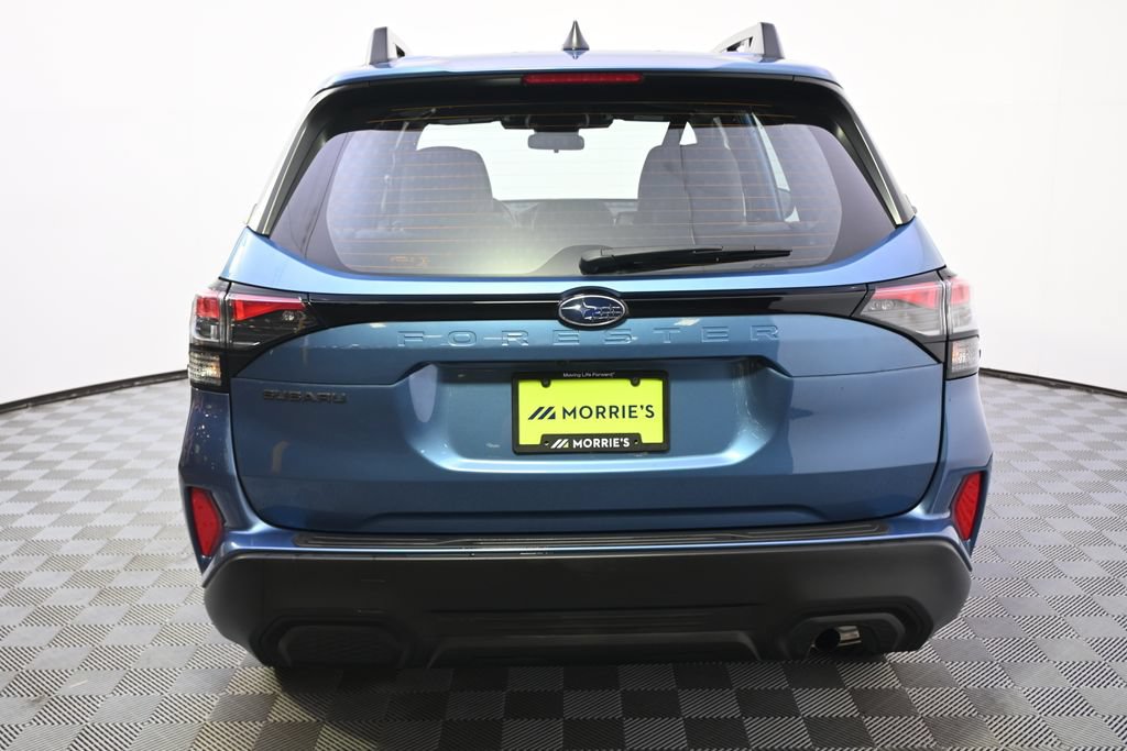 Used 2025 Subaru Forester AWD/4WD image 5