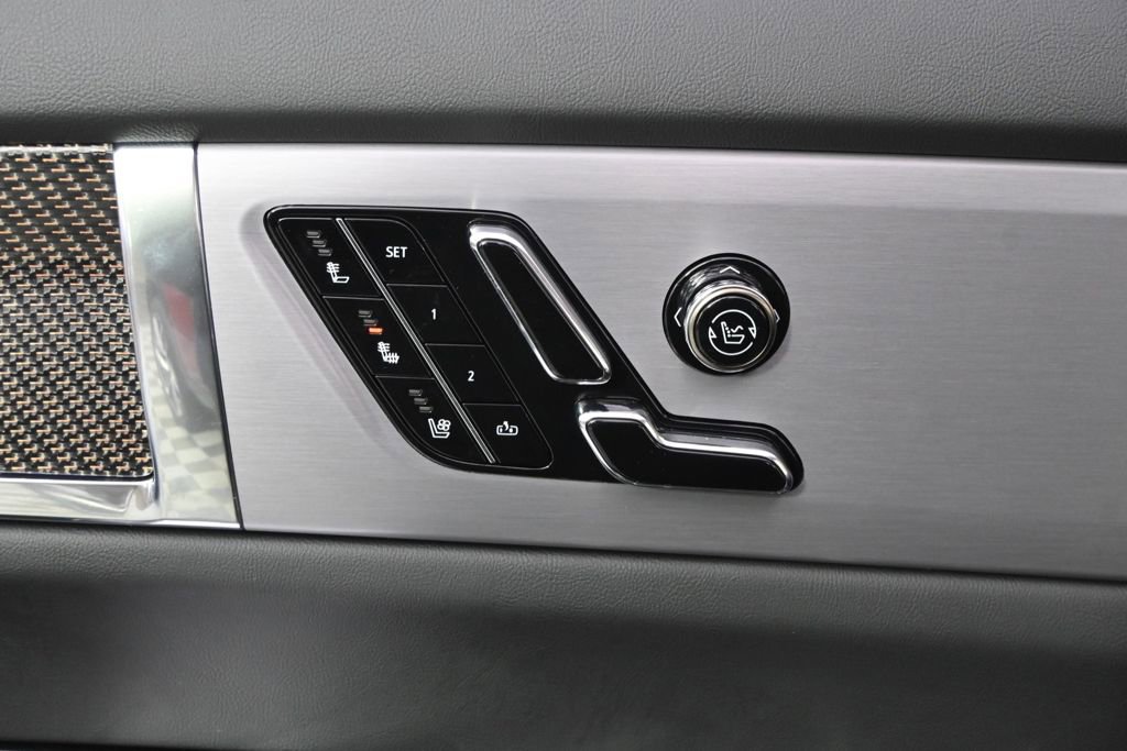 New 2026 Cadillac Vistiq Sport w/ LPO, Floor Liner Package image 14