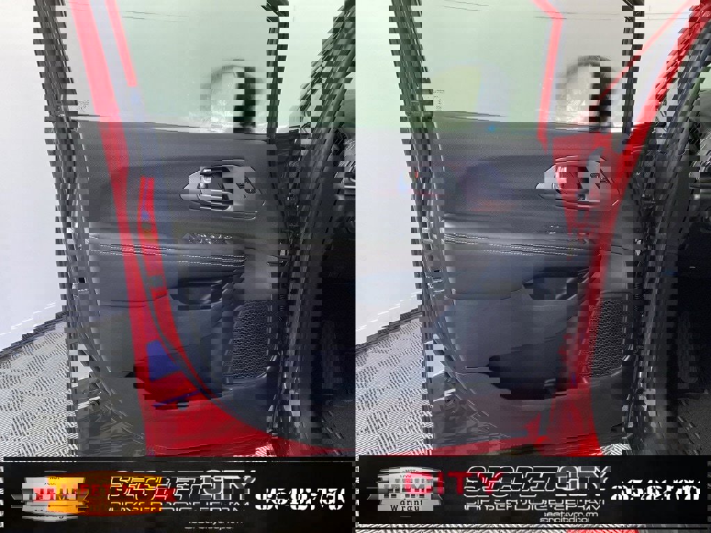 New 2026 Chrysler Pacifica Select image 12