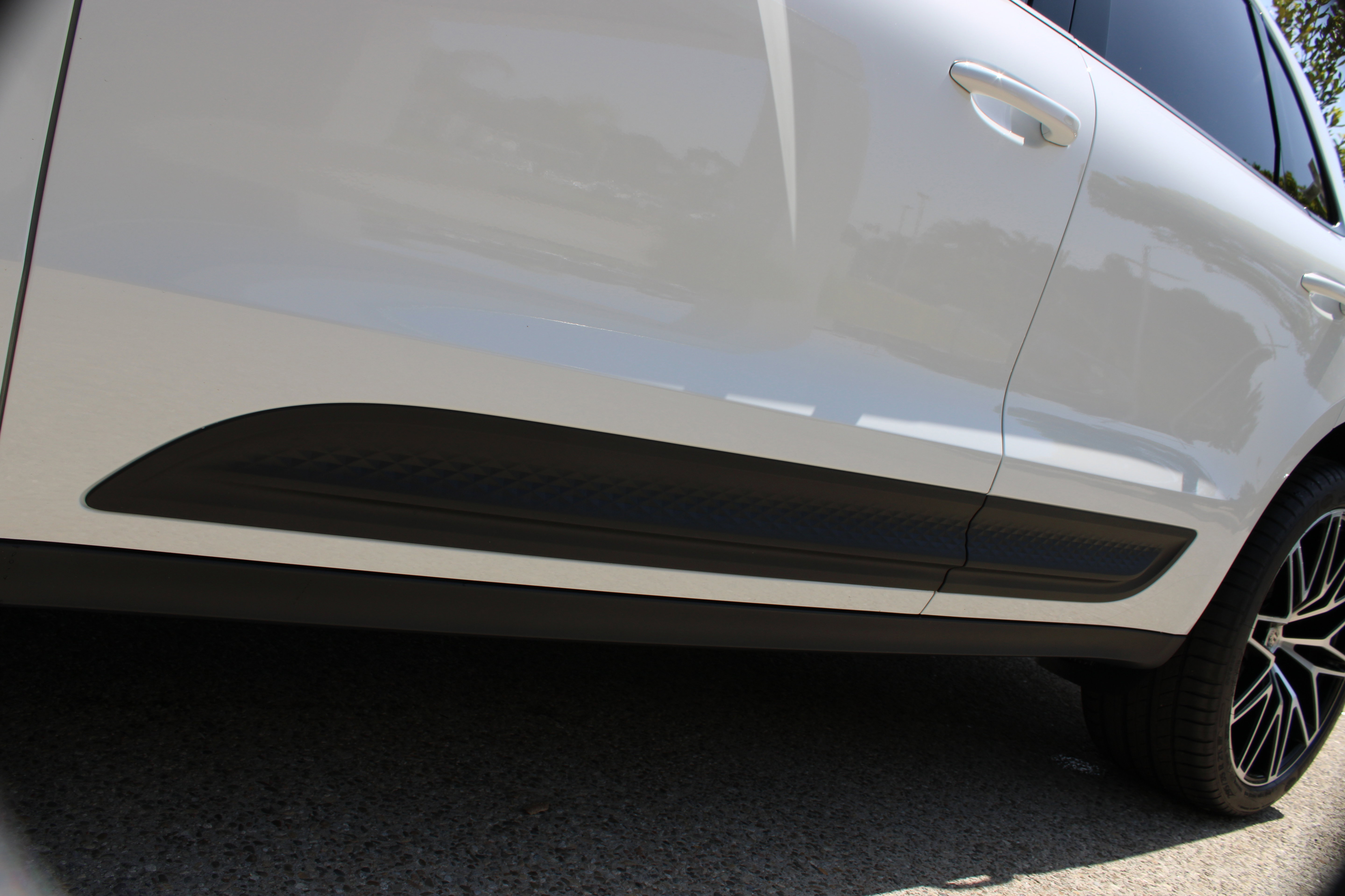 New 2026 Porsche Macan AWD/4WD image 13