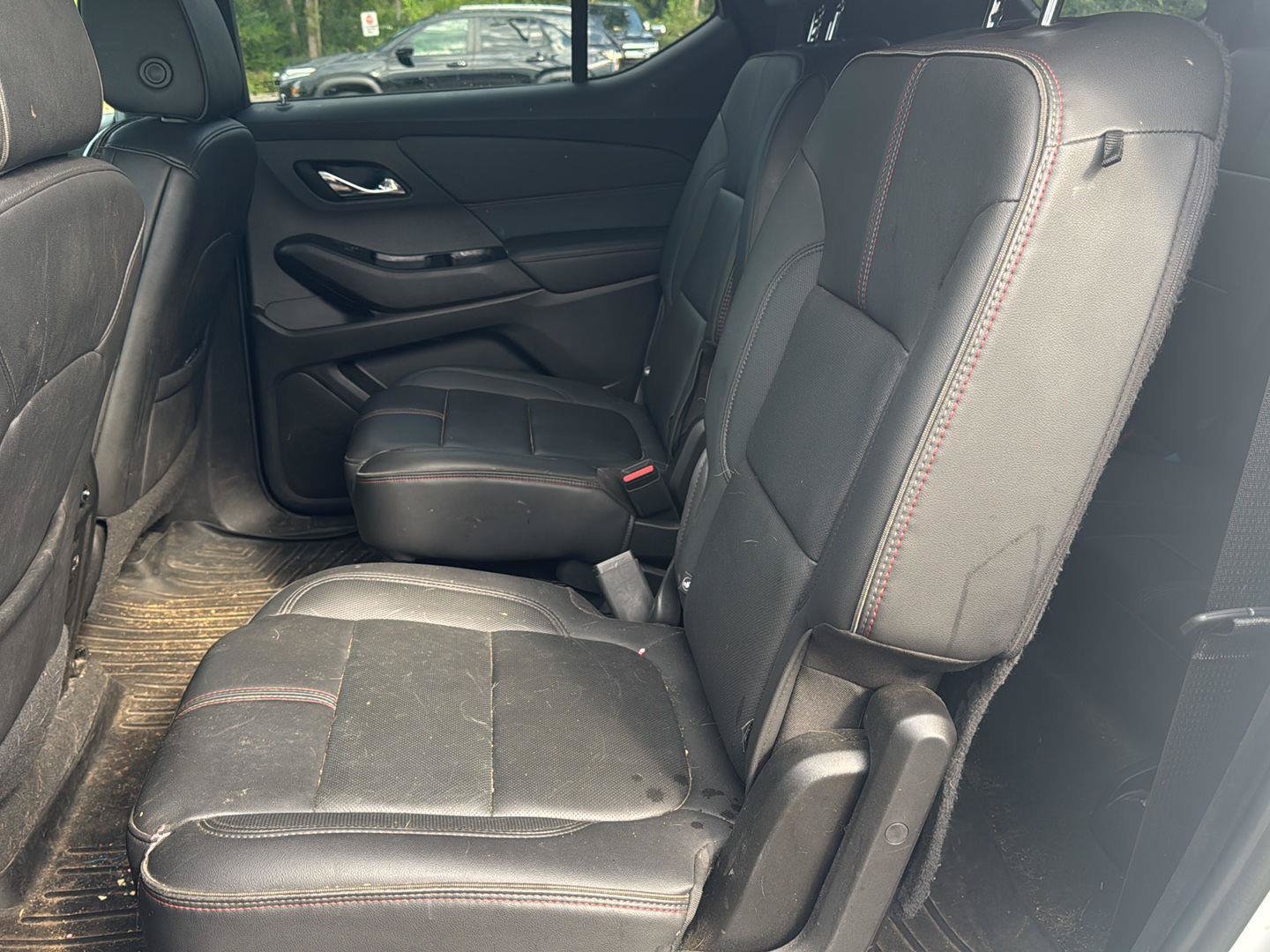 Used 2023 Chevrolet Traverse RS AWD/4WD image 10