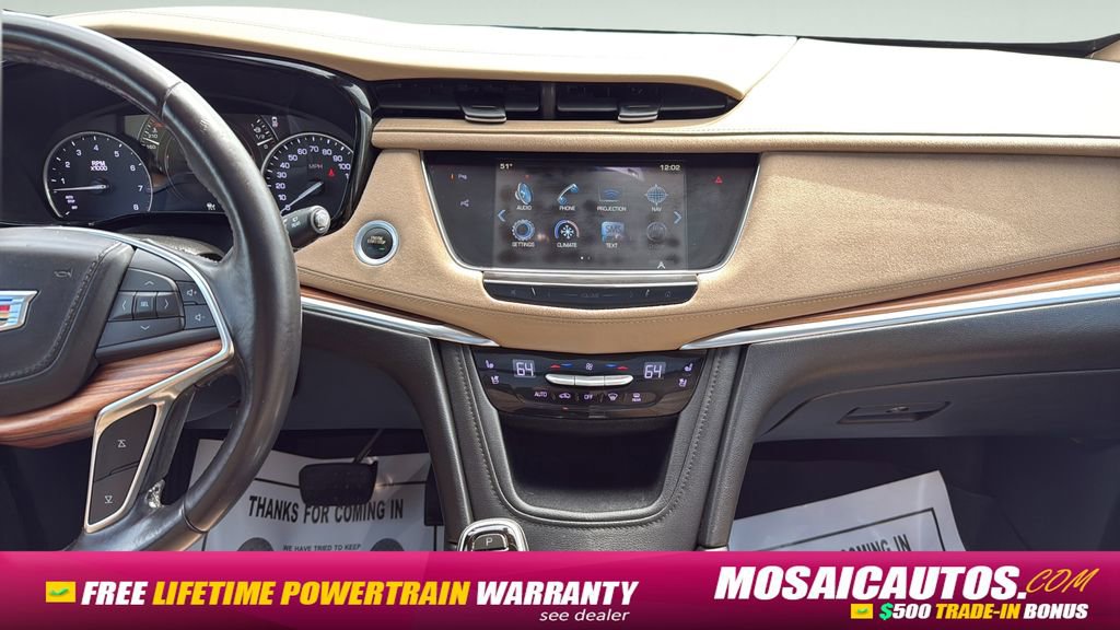 Used 2018 Cadillac XT5 Platinum w/ Driver Assist Package AWD/4WD image 15