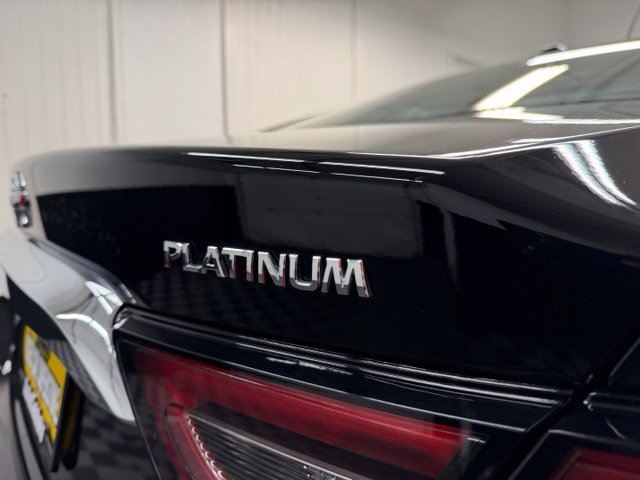 Used 2020 Nissan Maxima Platinum FWD image 28