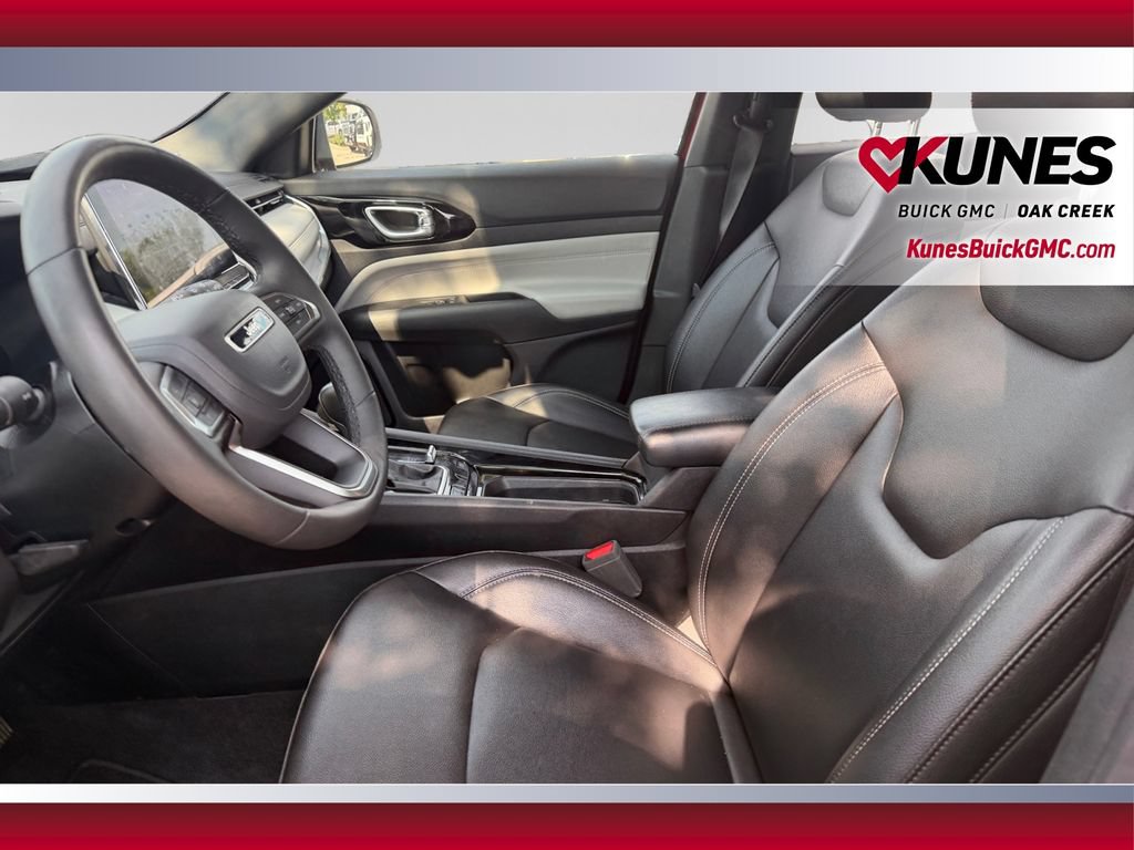 Used 2025 Jeep Compass Limited AWD/4WD image 22