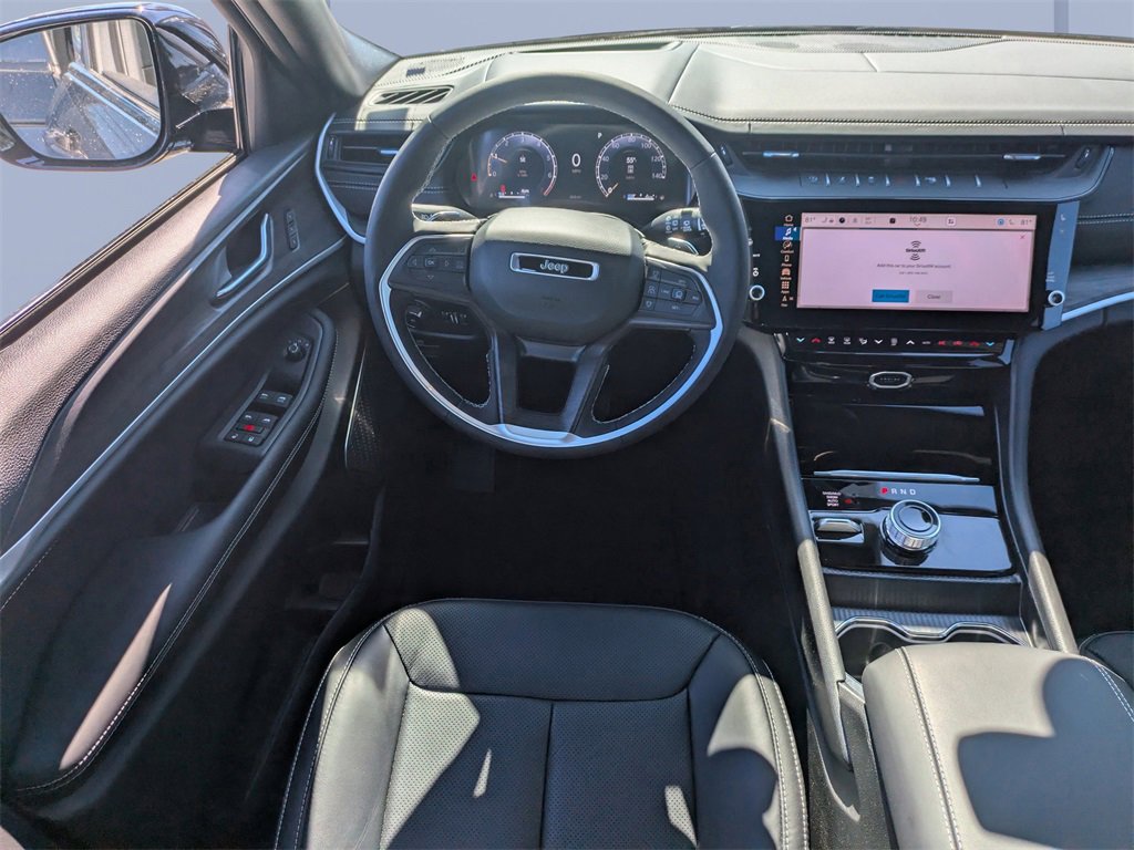 Used 2026 Jeep Grand Cherokee Limited image 17