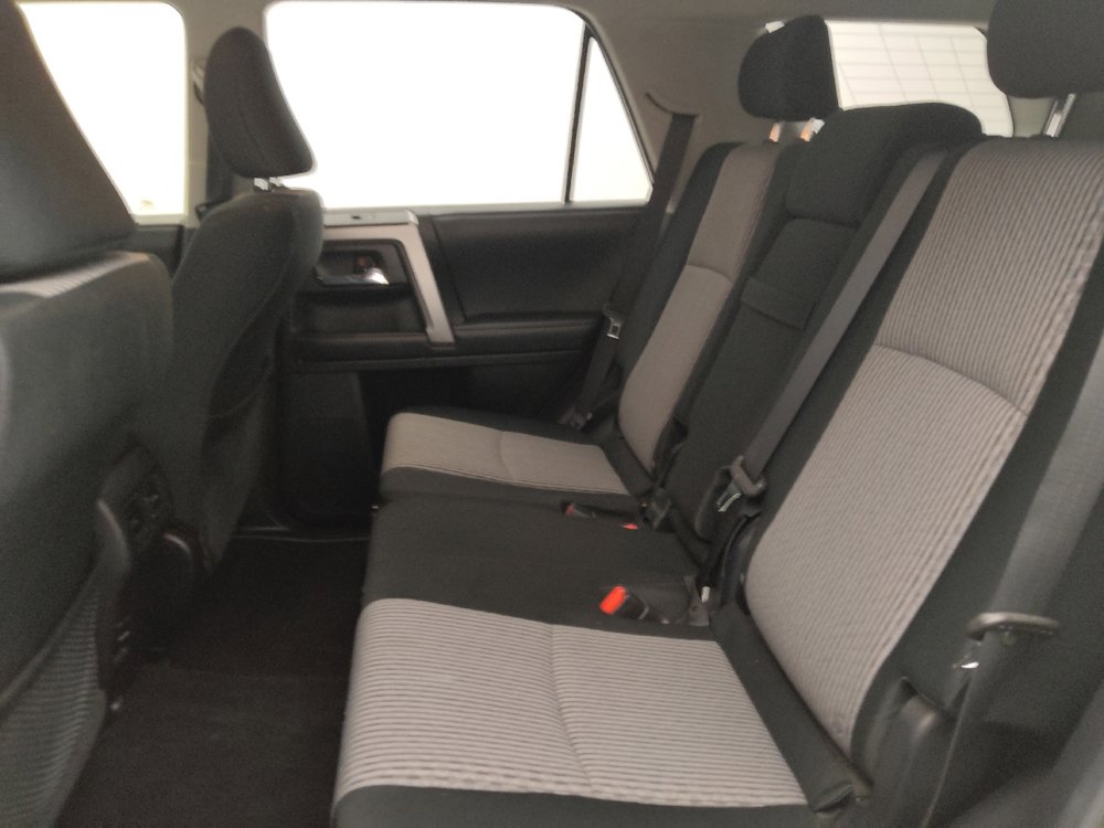Used 2018 Toyota 4Runner SR5 RWD image 18