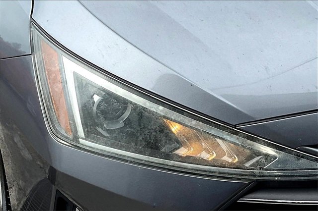 Used 2019 Hyundai Elantra SEL image 31