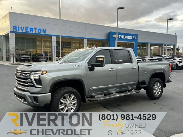 New 2026 Chevrolet Silverado 3500 High Country w/ High Country Premium Package