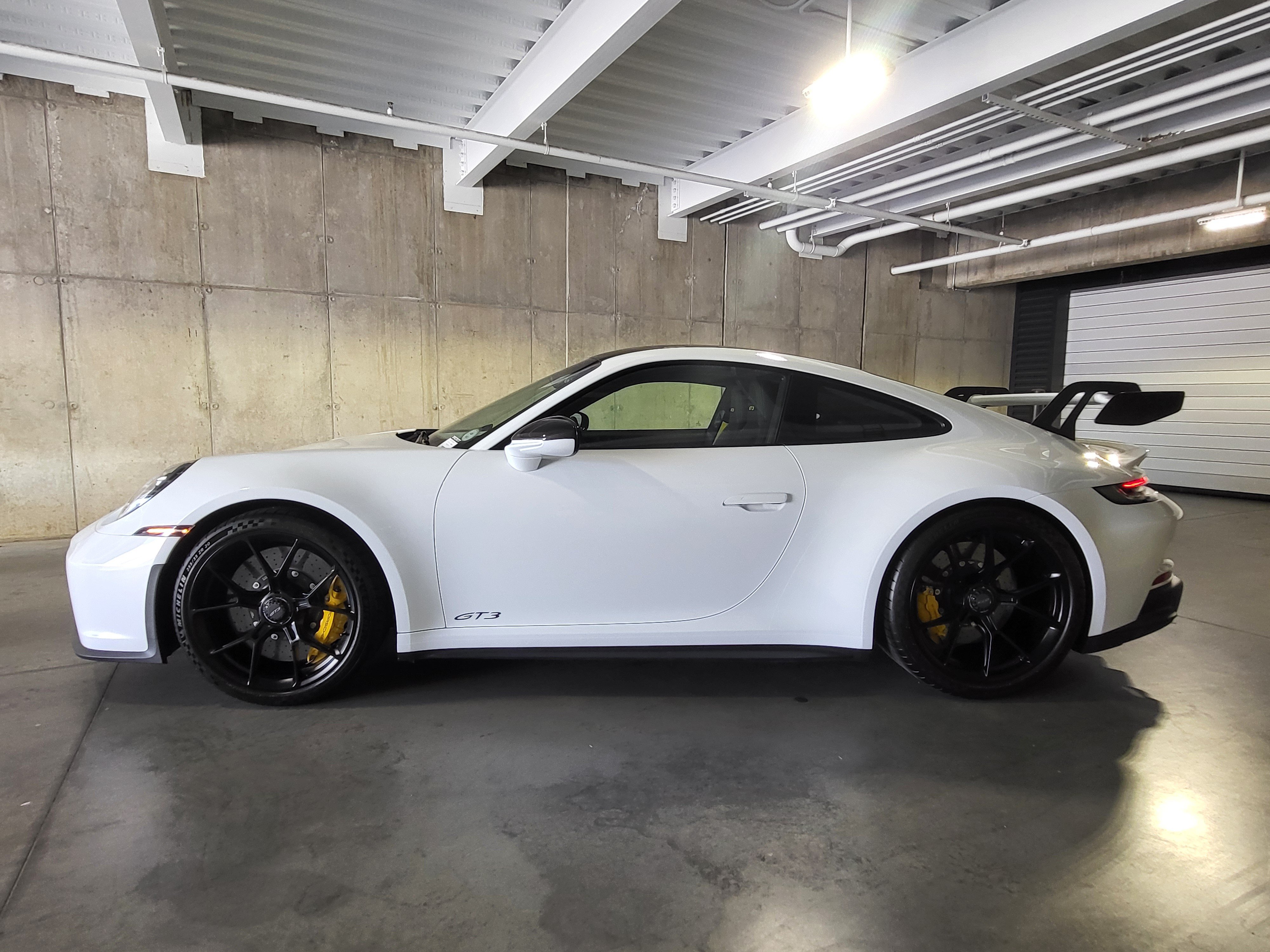 Used 2023 Porsche 911 GT3 RWD image 2