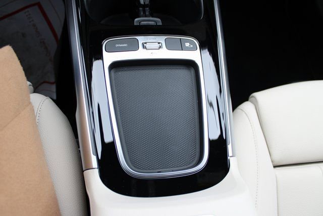 New 2025 Mercedes-Benz GLB 250 4MATIC image 28