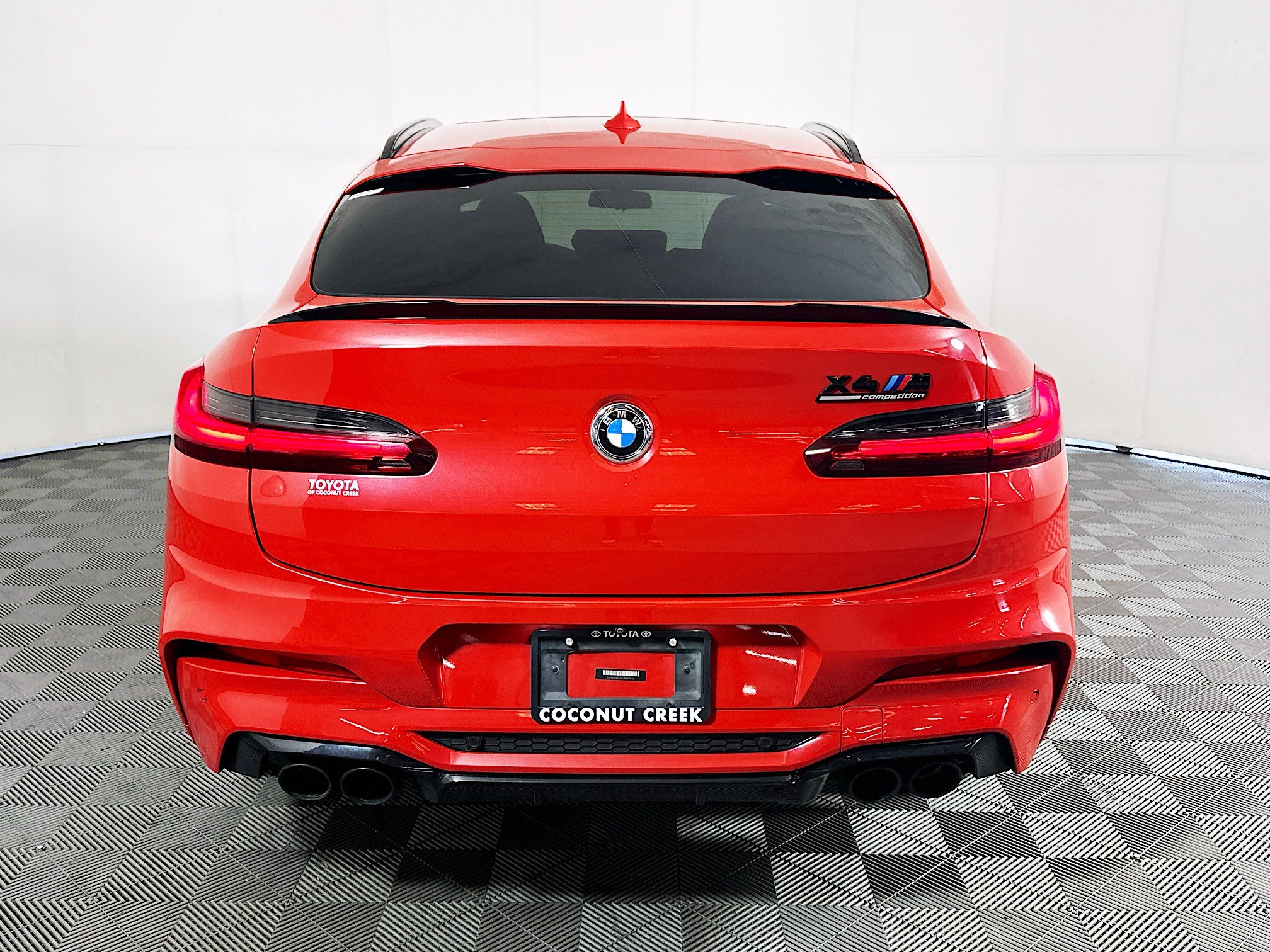Used 2020 BMW X4 M w/ Executive Package AWD/4WD image 4