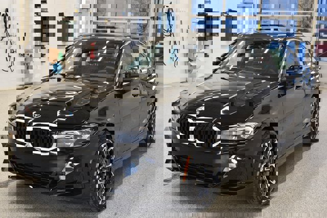 New 2026 BMW 330i xDrive xDrive w/ Convenience Package image 9