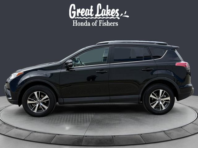Used 2018 Toyota RAV4 XLE image 2