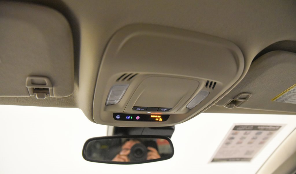 Used 2023 Buick Envision Preferred w/ Sport Touring Package image 30