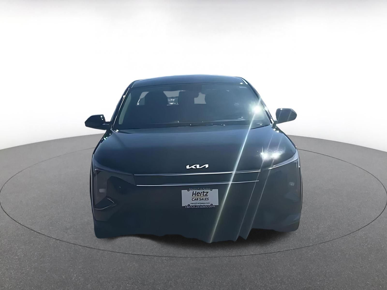 Used 2025 Kia K4 LXS image 2