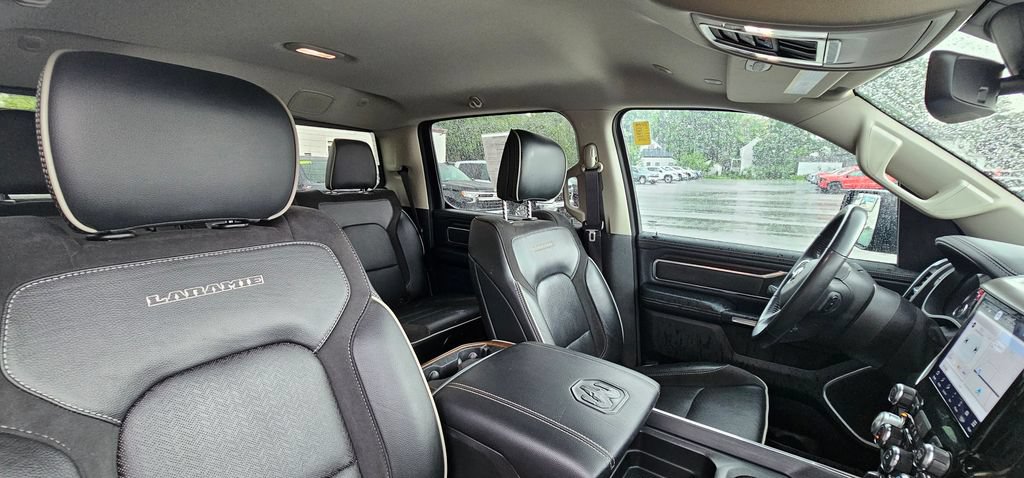 Used 2022 RAM 1500 Laramie AWD/4WD image 21
