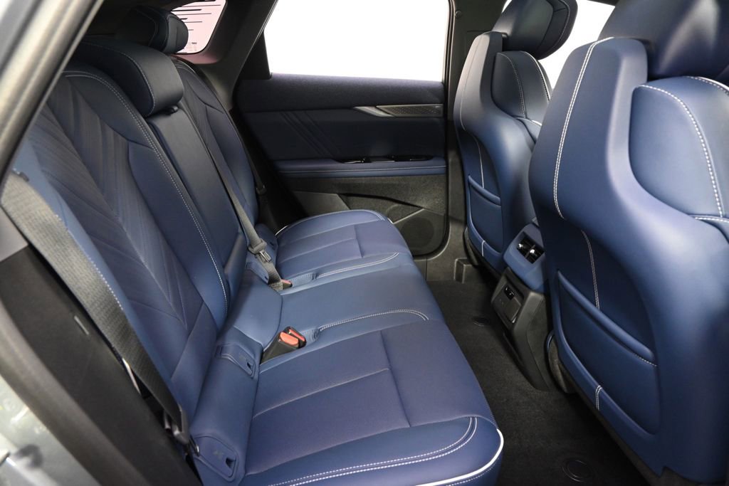New 2026 Cadillac Optiq Luxury 2 AWD/4WD image 18