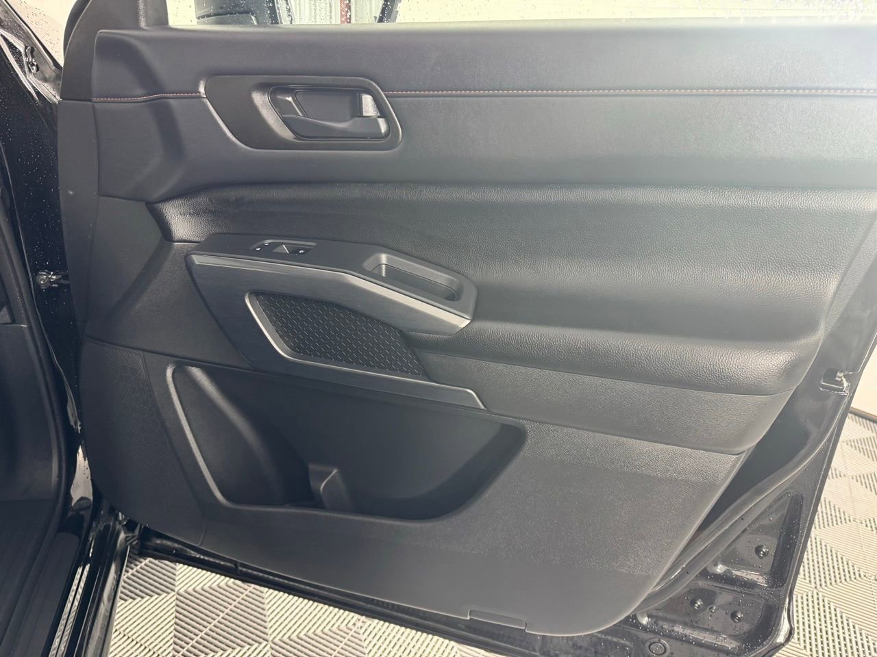 Used 2024 Nissan Pathfinder Rock Creek image 26