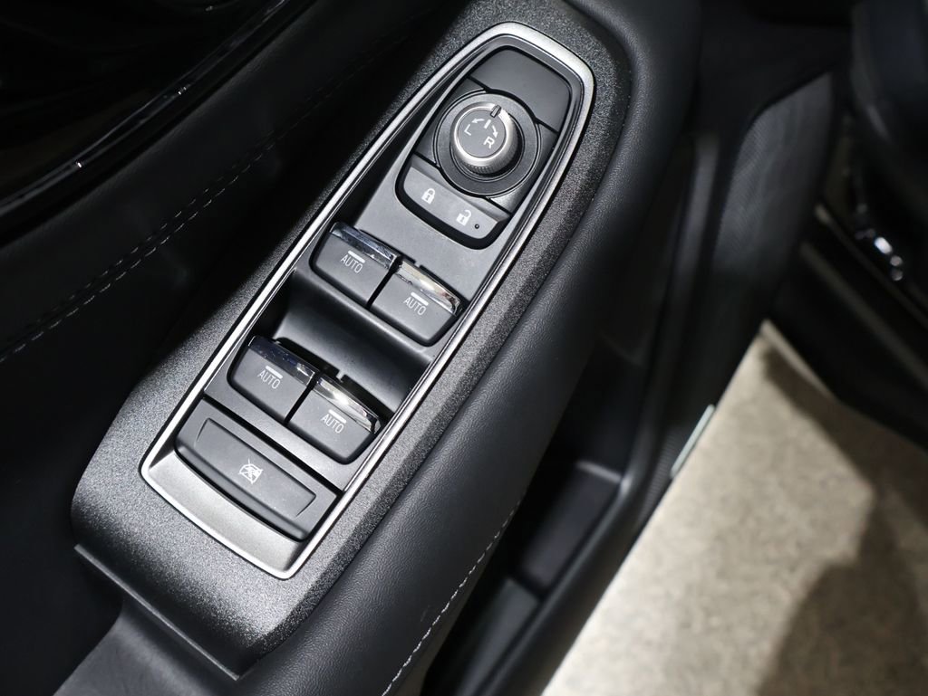 Used 2025 Subaru Outback Limited image 13