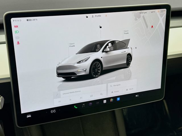 Used 2022 Tesla Model Y Long Range AWD/4WD image 15