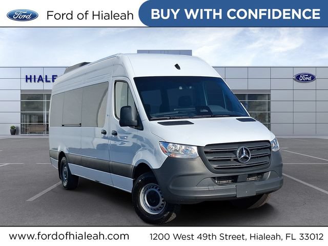 Used 2025 Mercedes-Benz Sprinter 2500 video 1