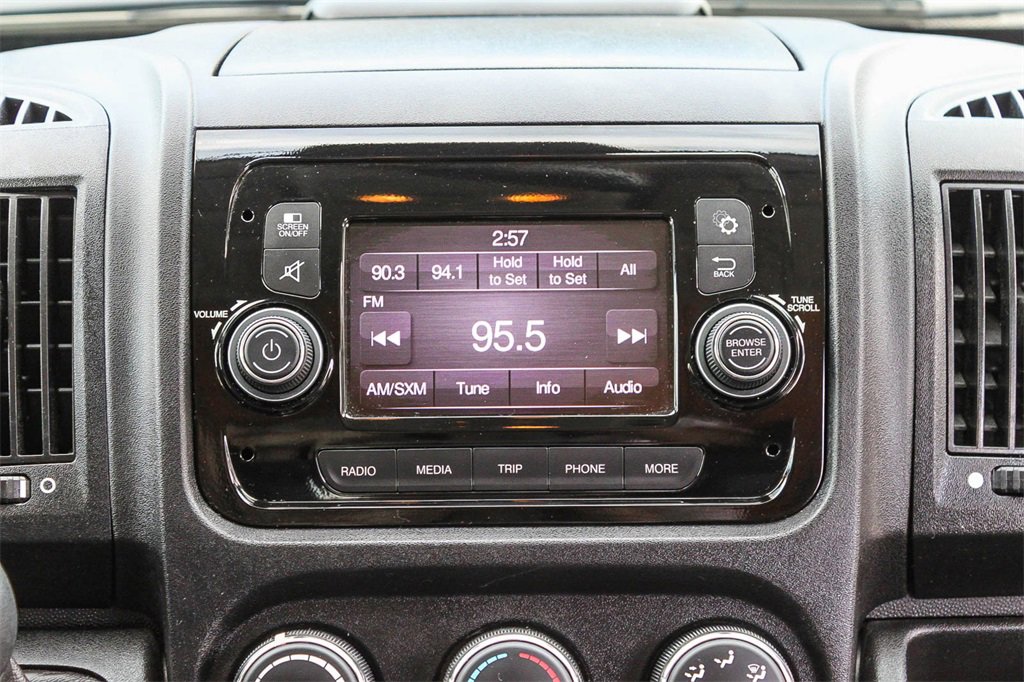 Used 2021 RAM ProMaster 2500 w/ Premium Appearance Group image 18