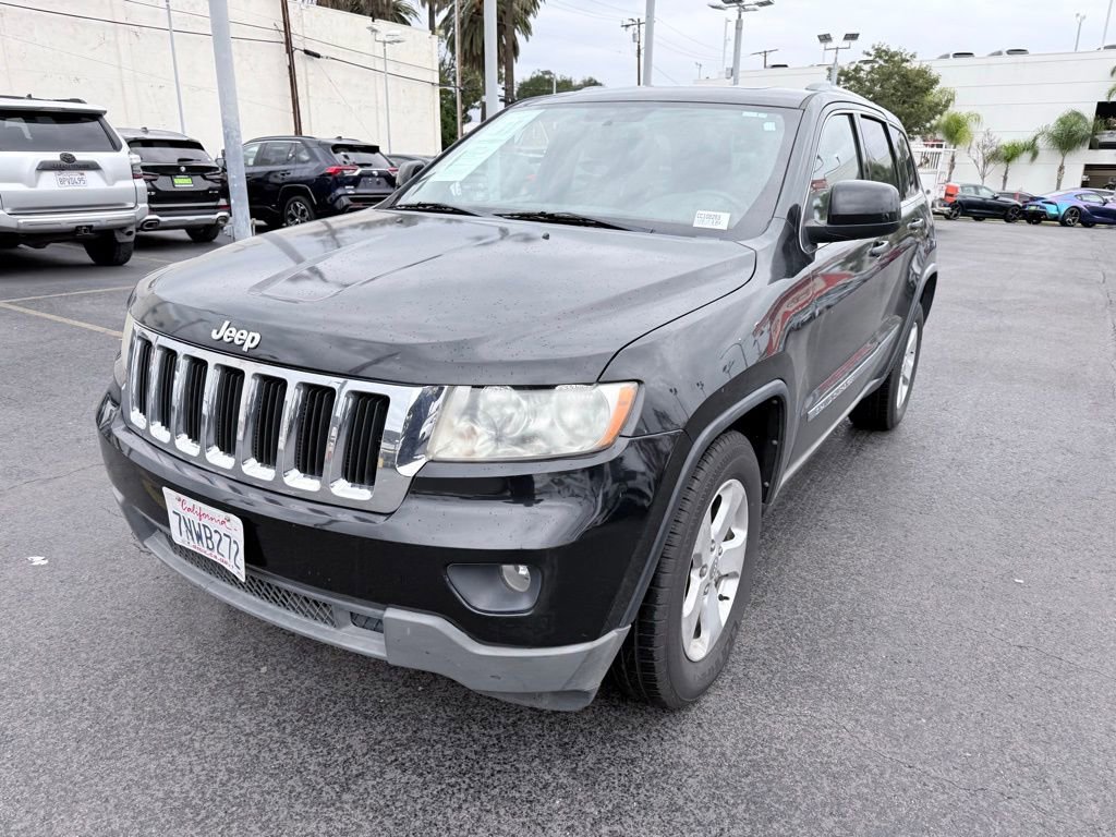 Used 2012 Jeep Grand Cherokee Laredo image 2