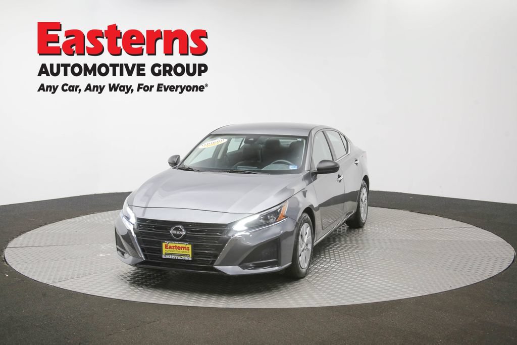 Used 2024 Nissan Altima 2.5 S FWD image 49