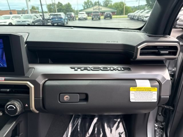 Used 2026 Toyota Tacoma SR5 AWD/4WD image 24