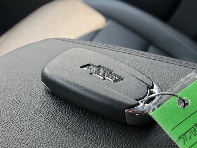 Certified 2023 Chevrolet Bolt LT w/ Infotainment Package FWD image 40