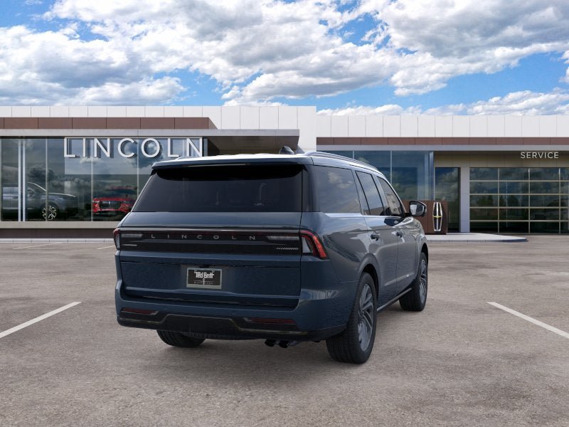 New 2026 Lincoln Navigator Reserve AWD/4WD image 8