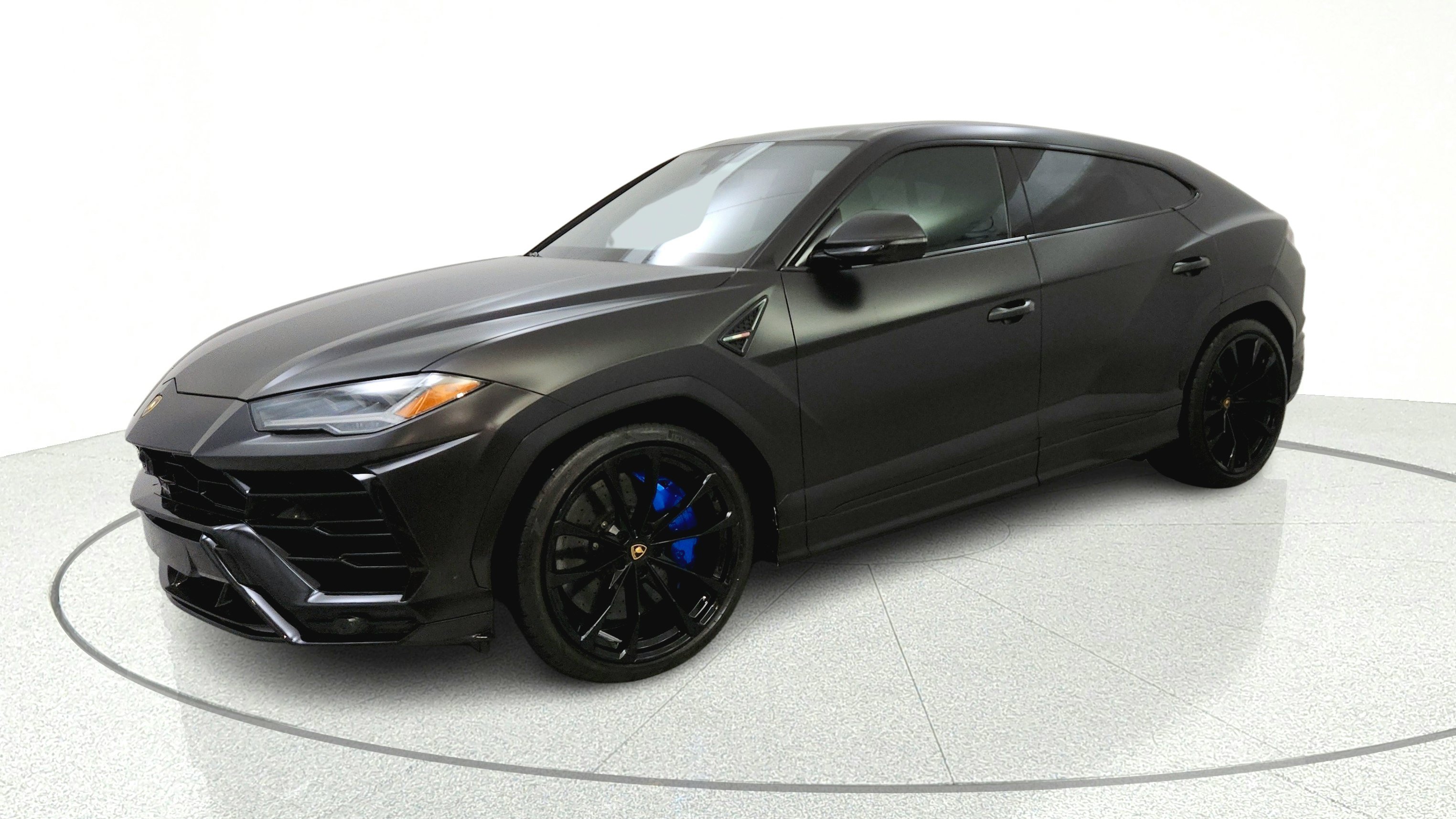 Used 2021 Lamborghini Urus AWD/4WD image 3