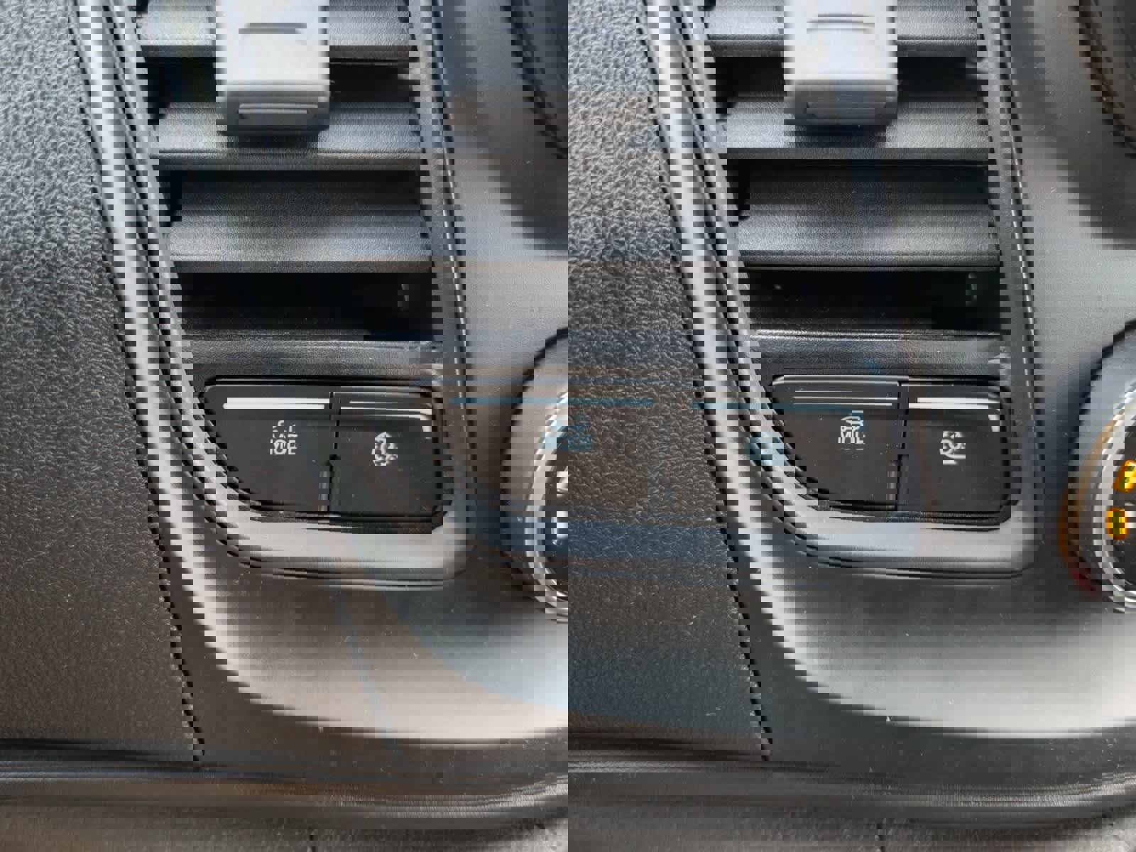 Used 2024 Ford Transit 250 Low Roof w/ Exterior Upgrade Package image 26