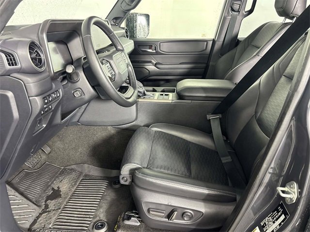 Used 2025 Toyota Land Cruiser image 13