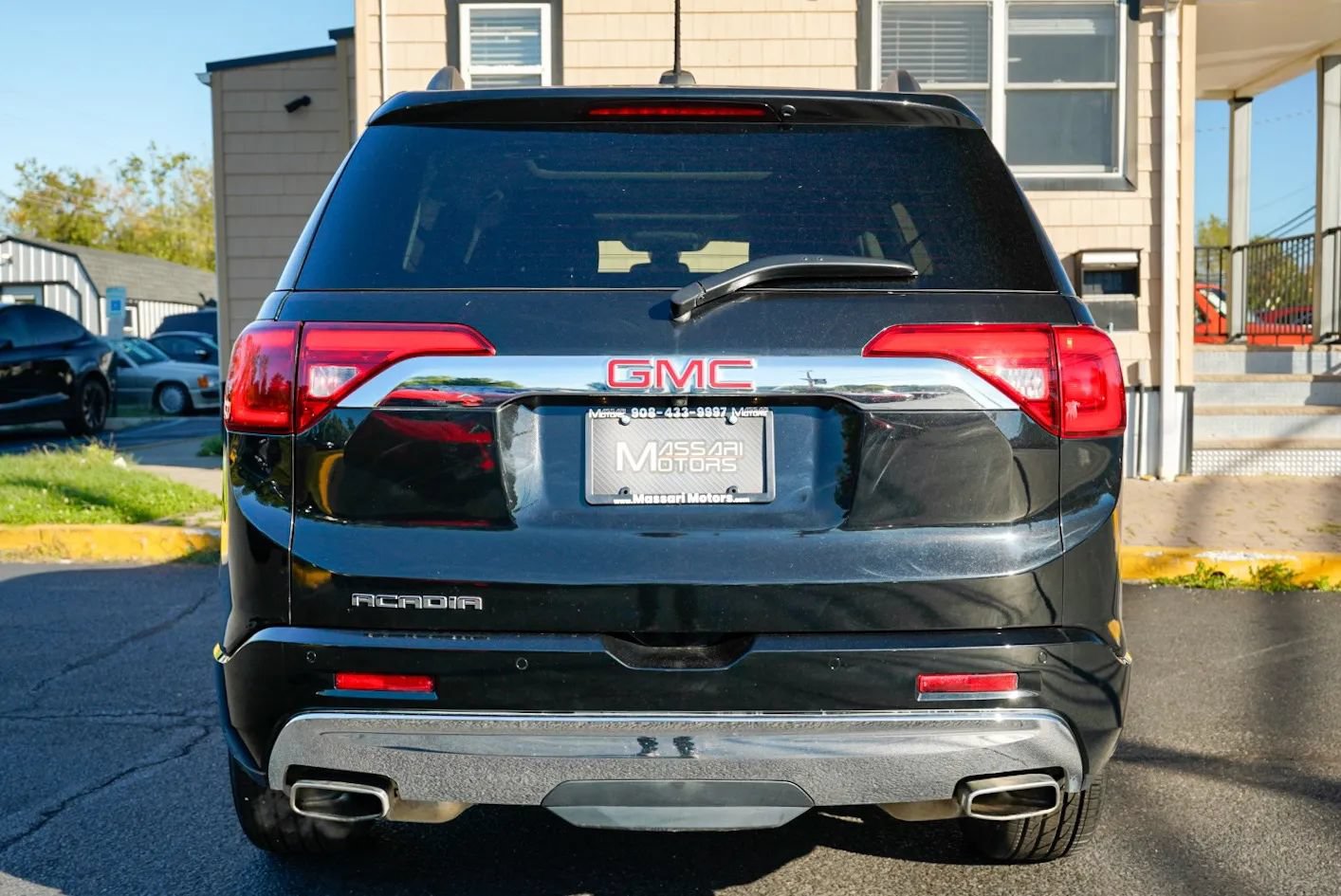 Used 2019 GMC Acadia Denali FWD image 6