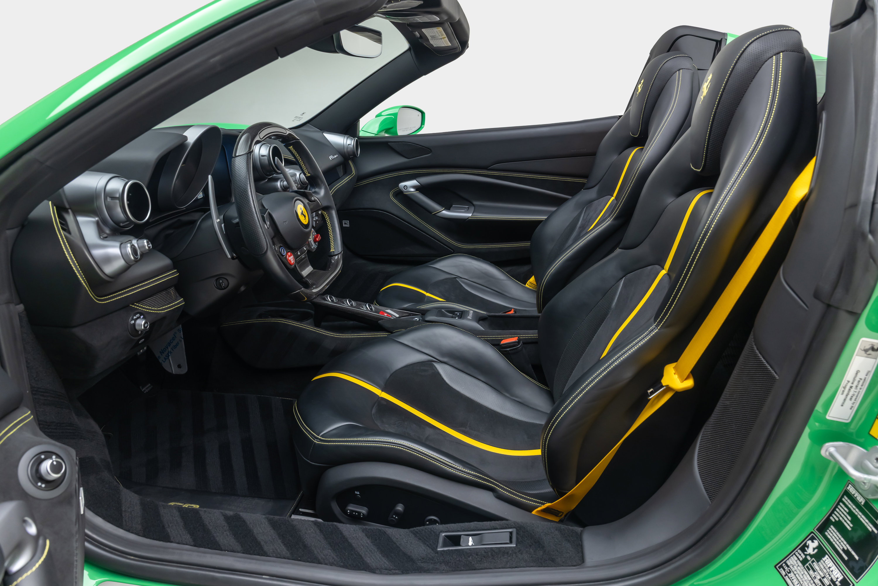 Certified 2023 Ferrari F8 Tributo RWD image 67