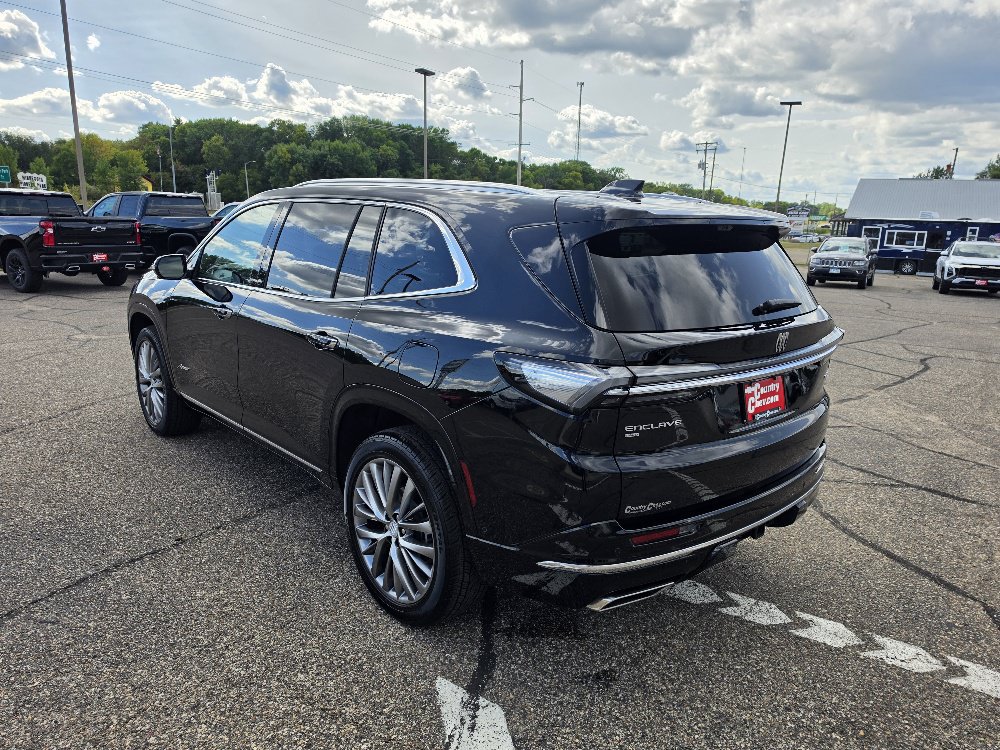 Used 2026 Buick Enclave Avenir w/ Super Cruise Package AWD/4WD image 3