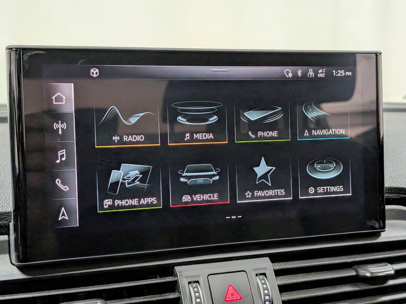 Used 2023 Audi Q5 2.0T Premium w/ Convenience Package image 35