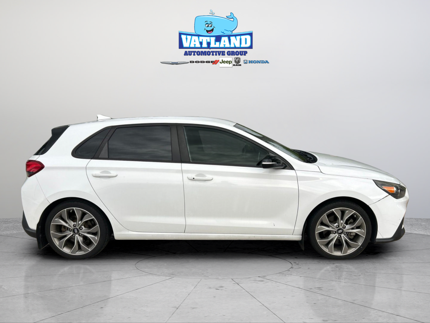 Used 2019 Hyundai Elantra GT N Line FWD image 6