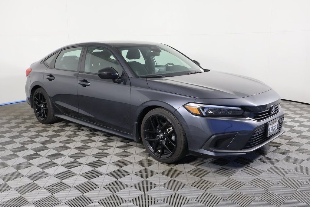 Used 2024 Honda Civic Sport image 2