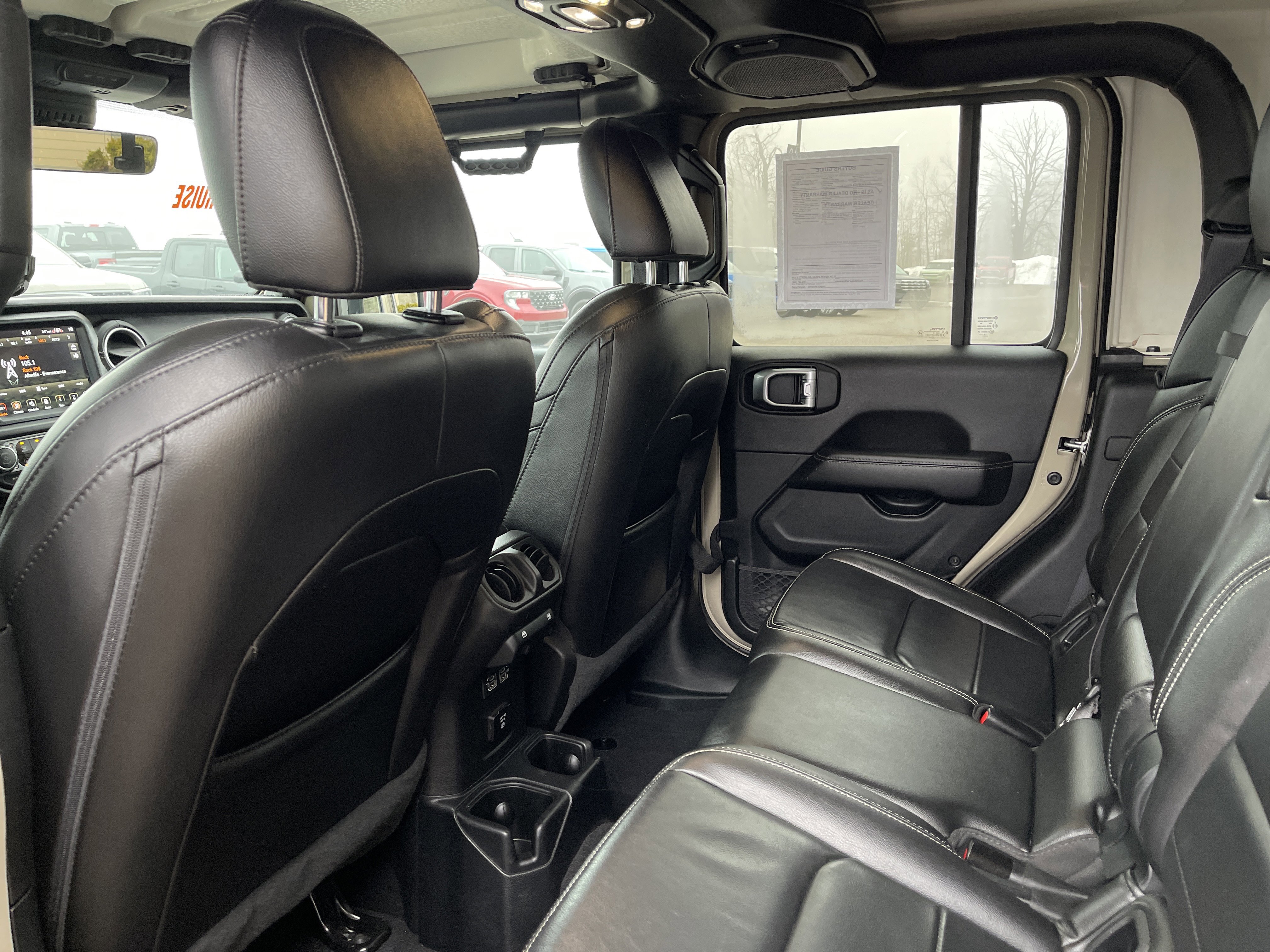 Used 2020 Jeep Gladiator Overland image 10