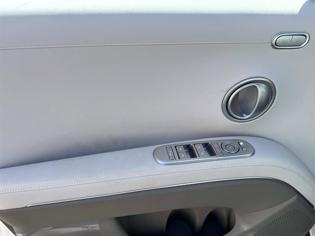 New 2026 Hyundai Palisade SEL Premium FWD image 16