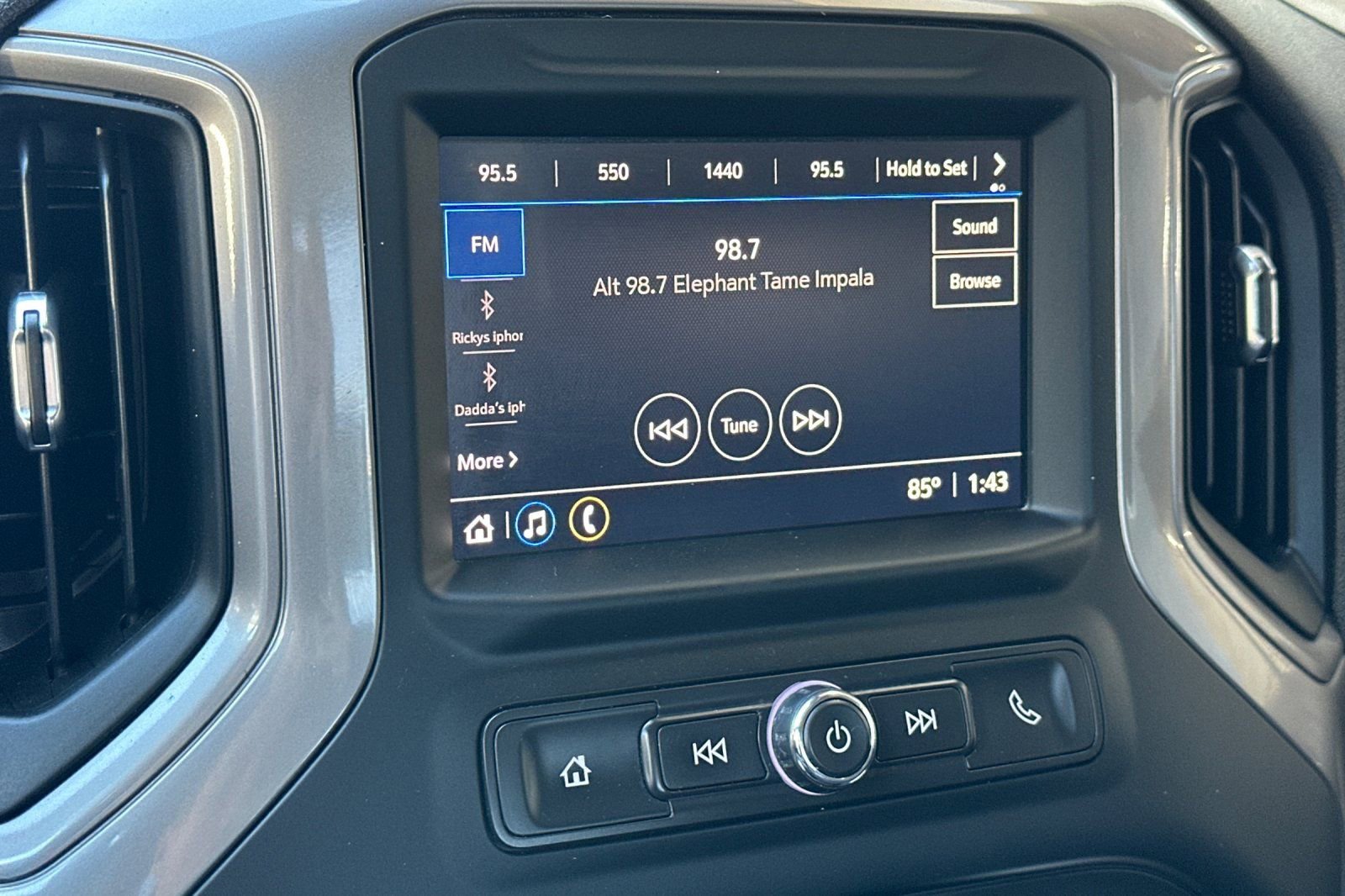 Certified 2022 GMC Sierra 1500 Pro w/ Pro Value Package image 24