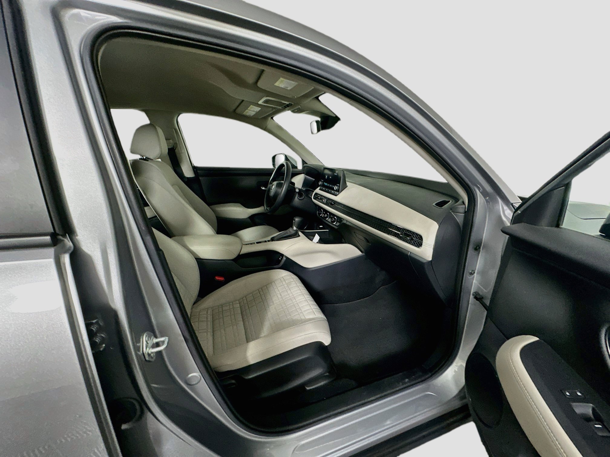 Used 2024 Honda HR-V LX image 29