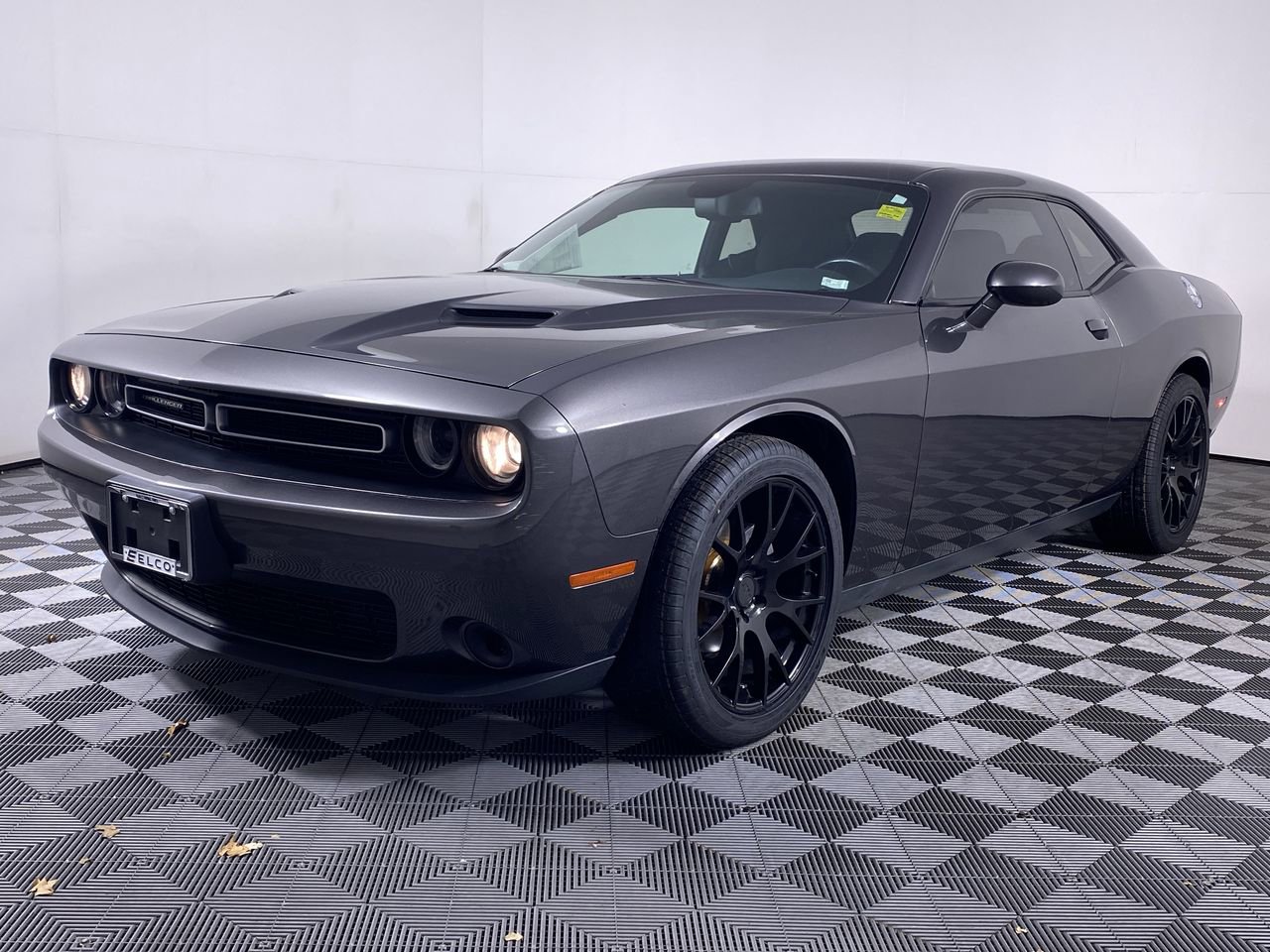 Used 2017 Dodge Challenger SXT w/ Cold Weather Group image 16