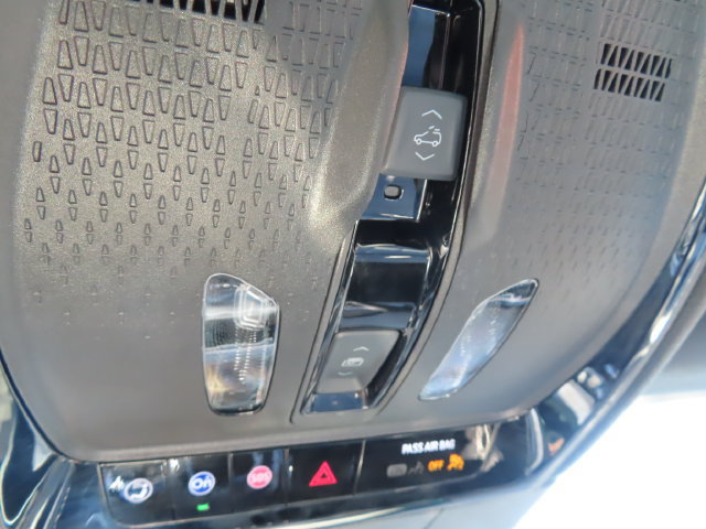 Used 2025 Cadillac Lyriq Luxury RWD image 34