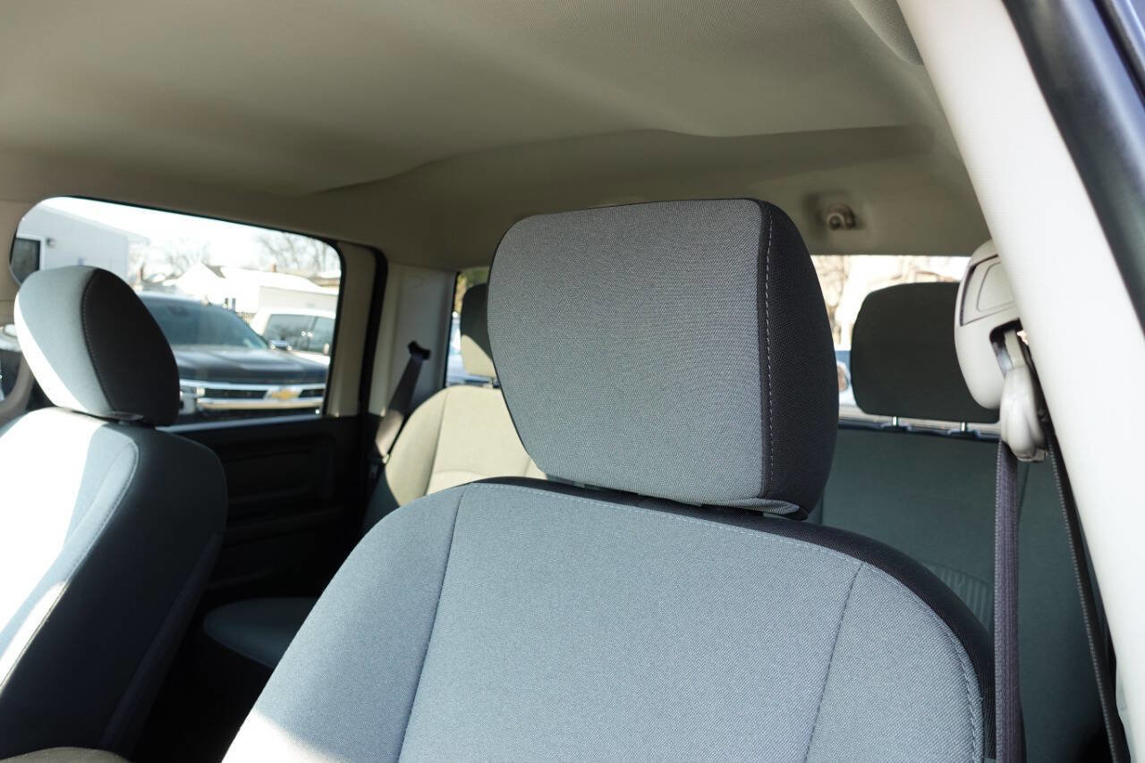 Used 2023 RAM 1500 Express w/ Wheel & Sound Group image 14