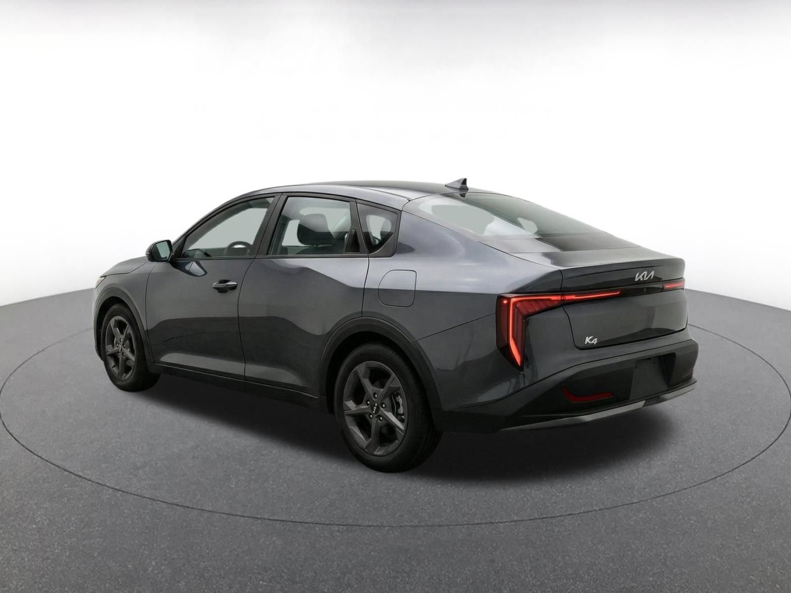 Used 2025 Kia K4 FWD image 6
