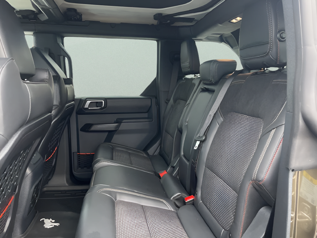 Used 2024 Ford Bronco Raptor AWD/4WD image 13